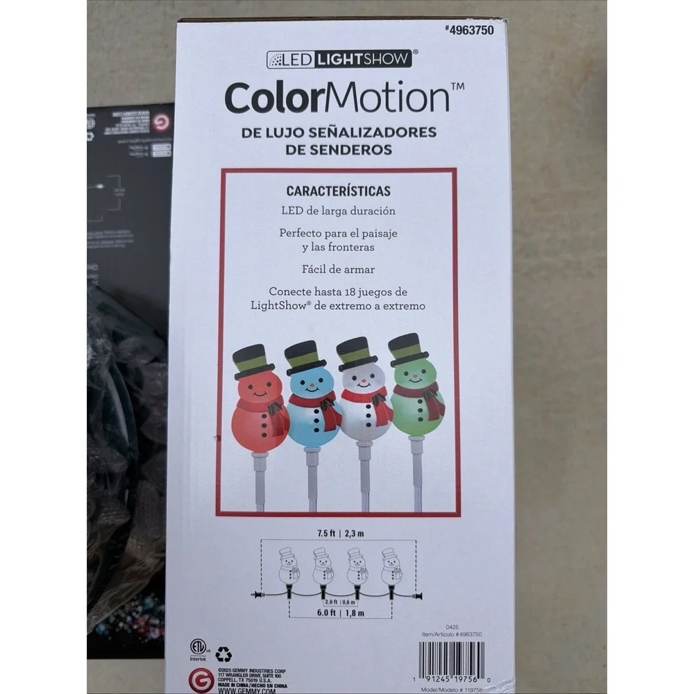 Gemmy LED Lightshow Colormotion Set of 4 Deluxe Snowman Pathway Lights Christmas